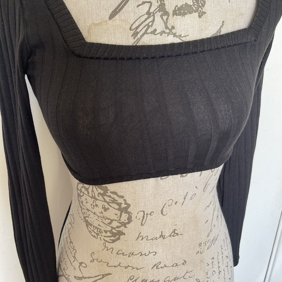 Fashion Nova Womens Black Ribbed Cropped Long Sleeve Top Size XS NWT Stretch - Picture 6 of 14